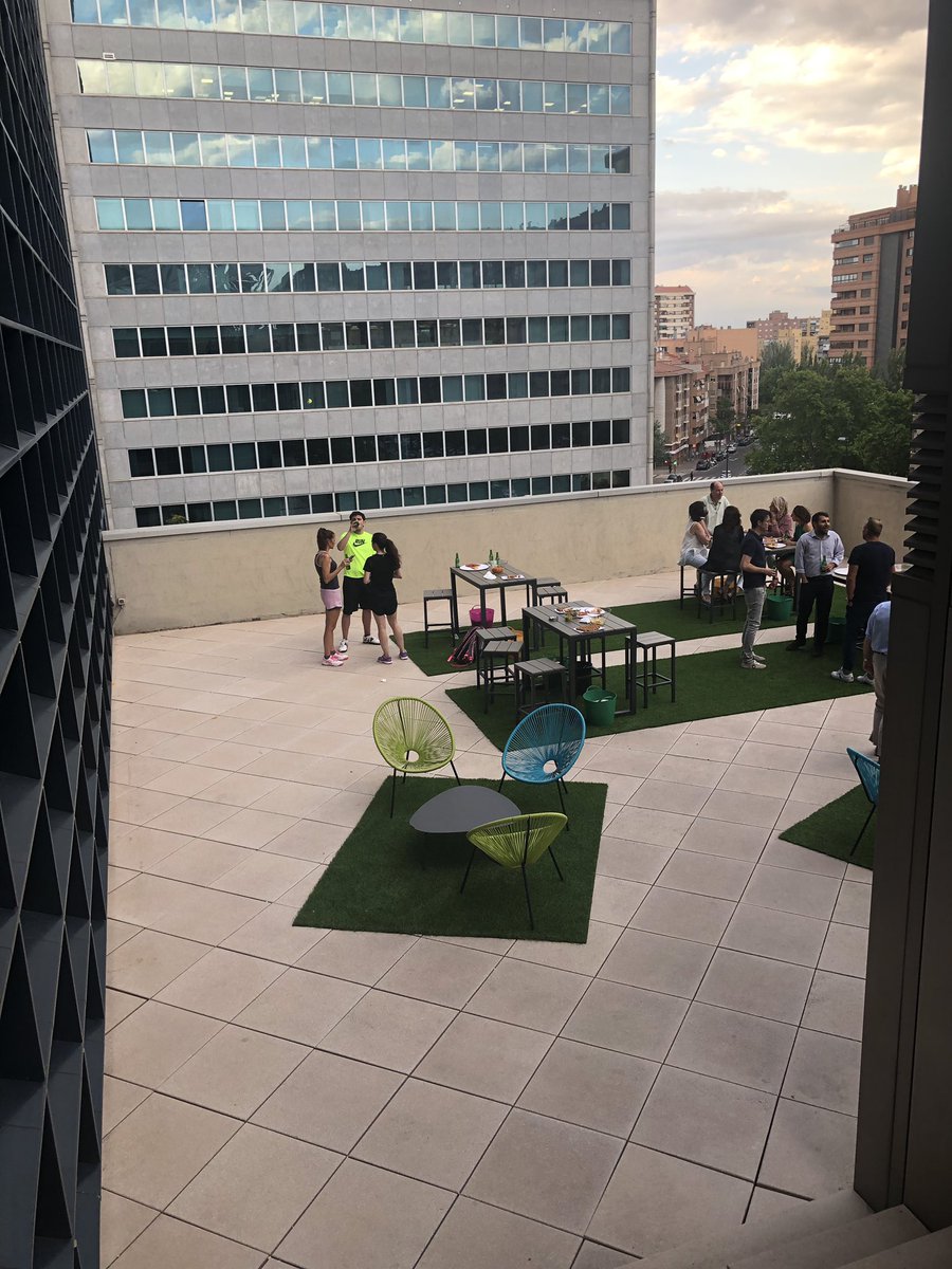 directivosAdea's tweet photo. El pasado jueves disfrutamos del #AferWork organizado por @RegusGlobal
Una muy buena iniciativa que repetiremos el próximo 25 de julio con los socios de ADEA!! https://t.co/DHthb3uEwz