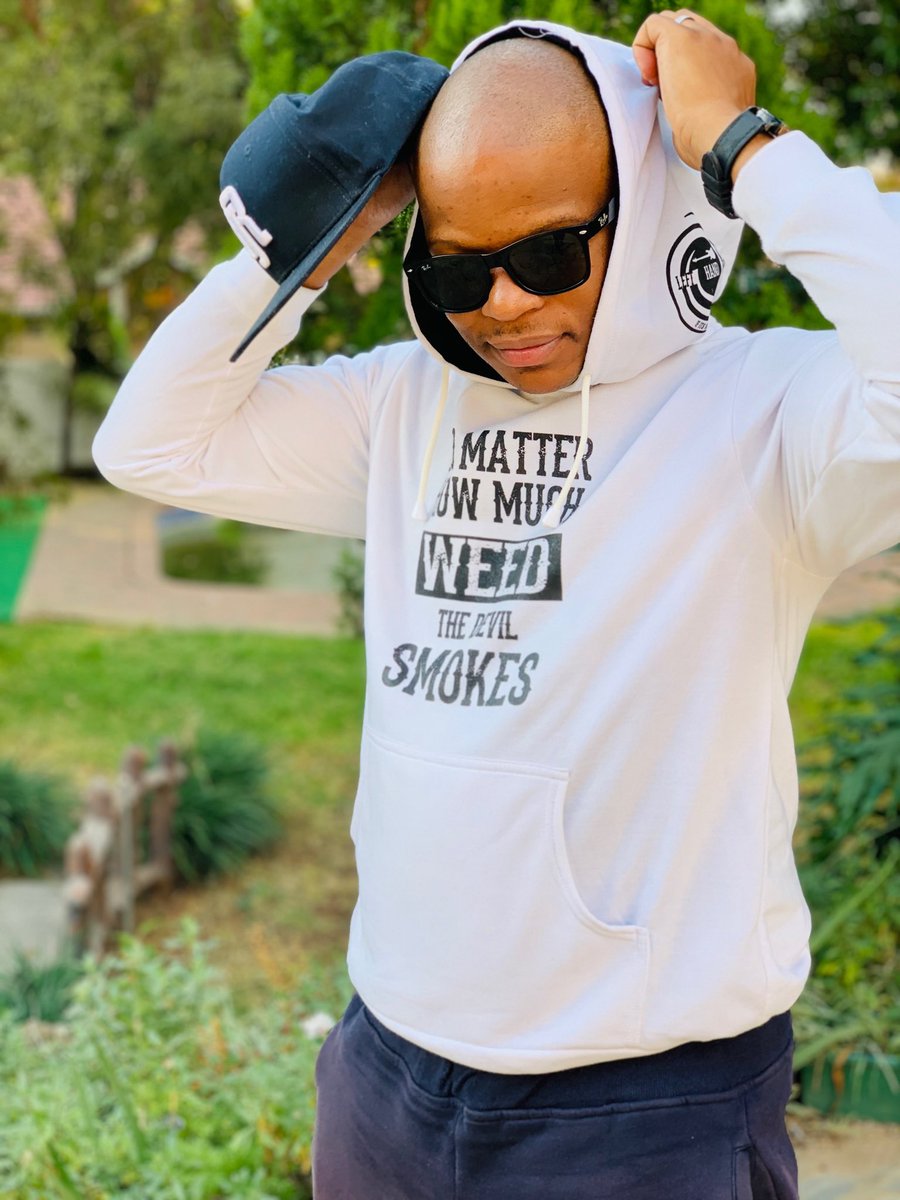 Omega Khunou tweet media