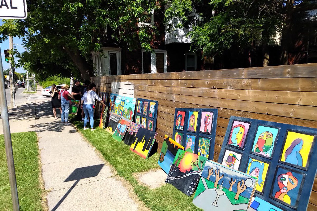 ArtsHWDSB's tweet photo. @CParadise_HWDSB and @Dalewood_HWDSB Student Work Going up! Special project in collaboration with artist @BenoyNancy for @Metrolinx LRT with @HWDSB @TheAGH @cityofhamilton &amp; @HamOntCBN Beautifying our community! Wow! Other locations &amp; schools up soon!  @mannyhwdsb @bill_torrens https://t.co/q4frZeqGjl