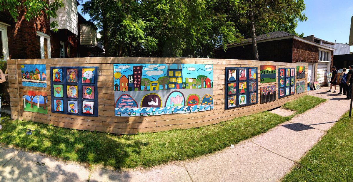 ArtsHWDSB's tweet photo. @CParadise_HWDSB and @Dalewood_HWDSB Student Work Going up! Special project in collaboration with artist @BenoyNancy for @Metrolinx LRT with @HWDSB @TheAGH @cityofhamilton &amp; @HamOntCBN Beautifying our community! Wow! Other locations &amp; schools up soon!  @mannyhwdsb @bill_torrens https://t.co/q4frZeqGjl