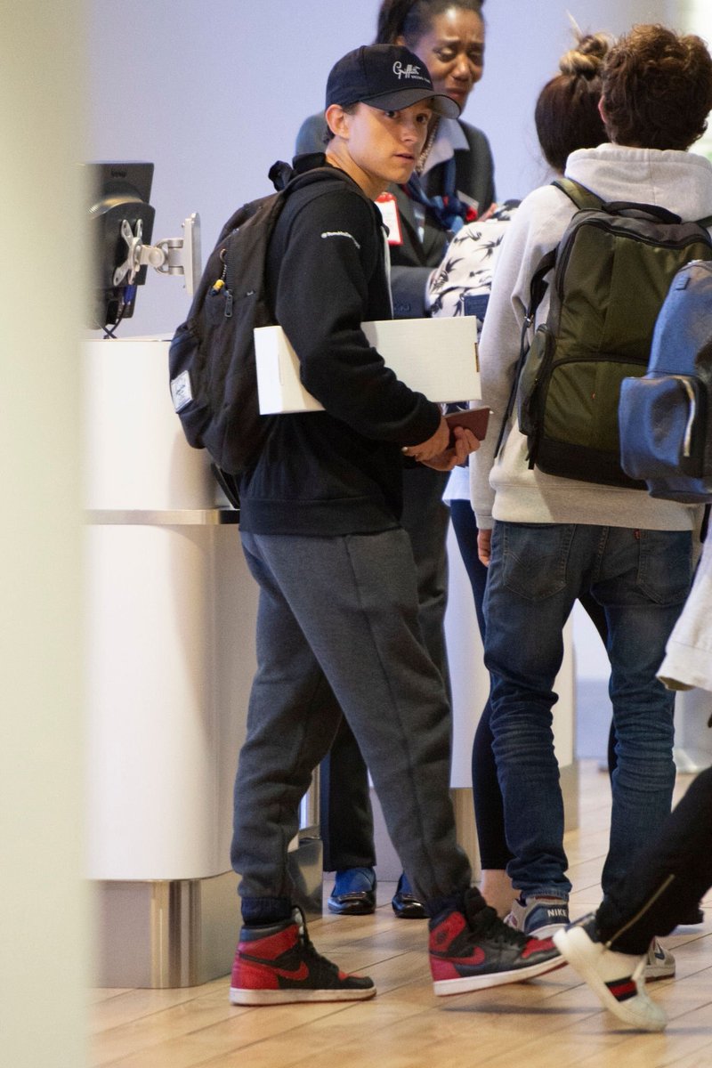 nike air max tom holland