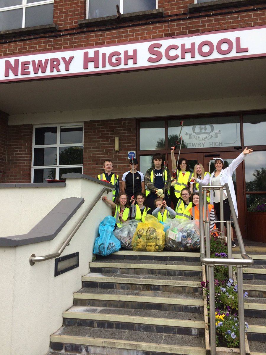 NewryHigh_Sci's tweet photo. What a way to end off the year for our committed ECO CLUB members - We did a community clean up of the streets around school all morning. Thanks to @dominos in Newry for donating our yummy lunch 🍕 Have a wonderful summer holiday everyone! 🌞 https://t.co/bd5mFsivgc