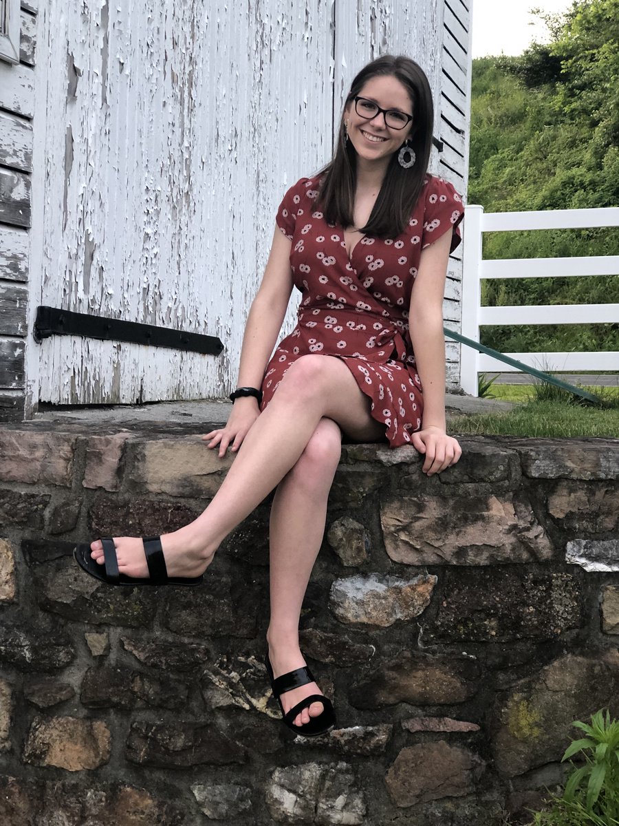 Pitt_Bridge's tweet photo. Amber is a senior studying communication science and disorders, linguistics, and American Sign Language! She is excited to learn about everyone's interested, build connections, and work with an awesome team of counselors! https://t.co/JZ8nrZDoZC