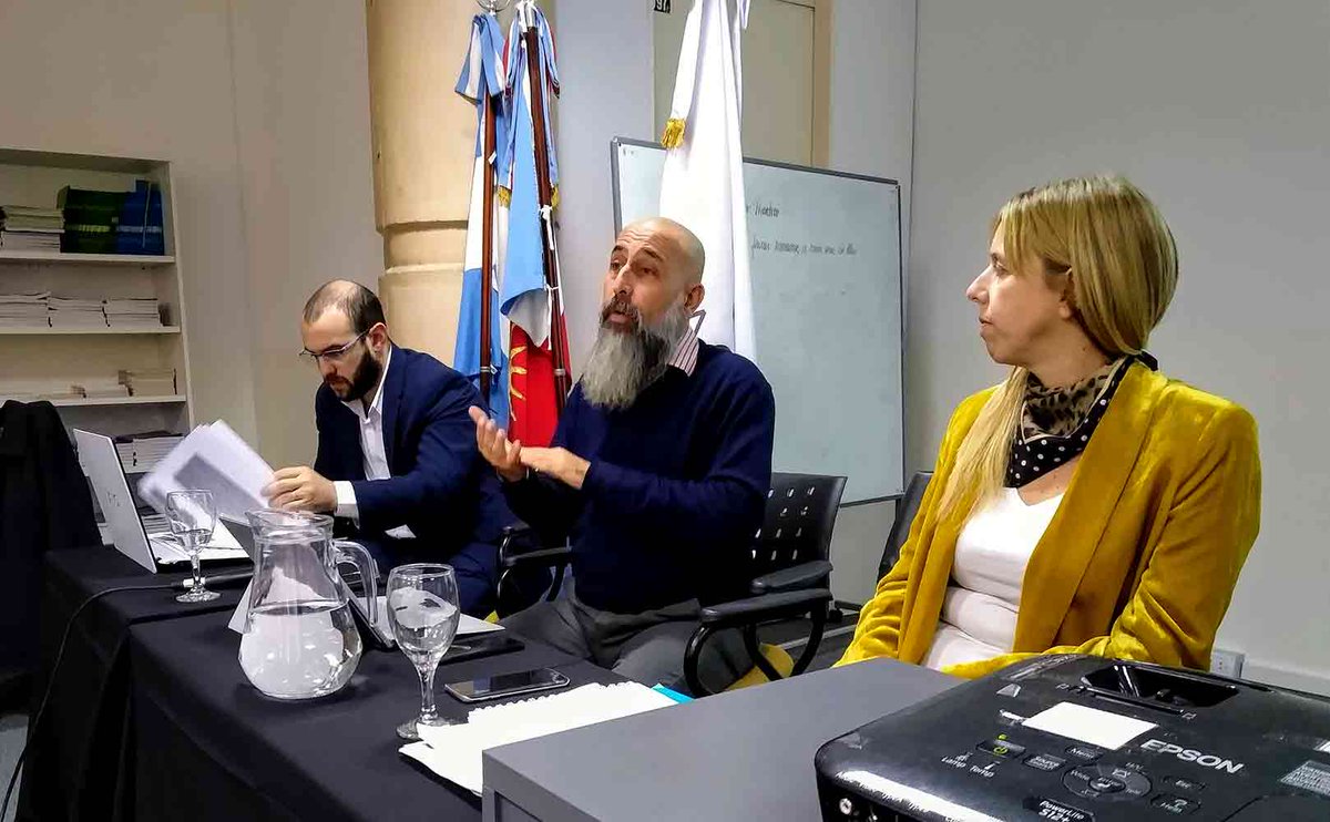 soledadarnedo's tweet photo. Este 25 de junio se  realizó, en el Nodo Tecnològico de Santiago del Estero, una jornada de  telecomunicaciones con paneles que abordaron temàticas como estadísticas regionales de reclamos de usuarios, bloqueo de terminales  mòviles y las buenas prácticas para el uso de las redes https://t.co/YqSAjK96Mu