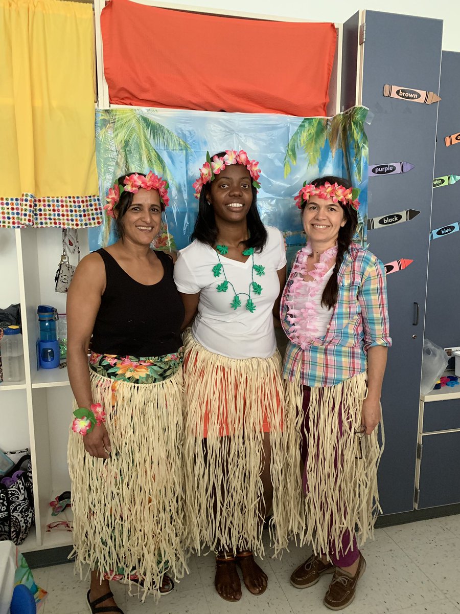 RaleighBame's tweet photo. Enjoyed all the wonderful vibes the end of a school year brings today! Lunch with a young friend and our preschool celebration! #LPESWAKE #cultivatinglearning #otherpeoplematter https://t.co/Qr8FYPI3fr