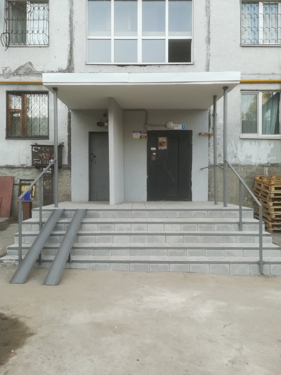 <a href="/Giluniversal63/">УК Жилуниверсал</a> Ремонт входной группы Ташкентская 120. Было/стало. Спасибо подрядчикам!