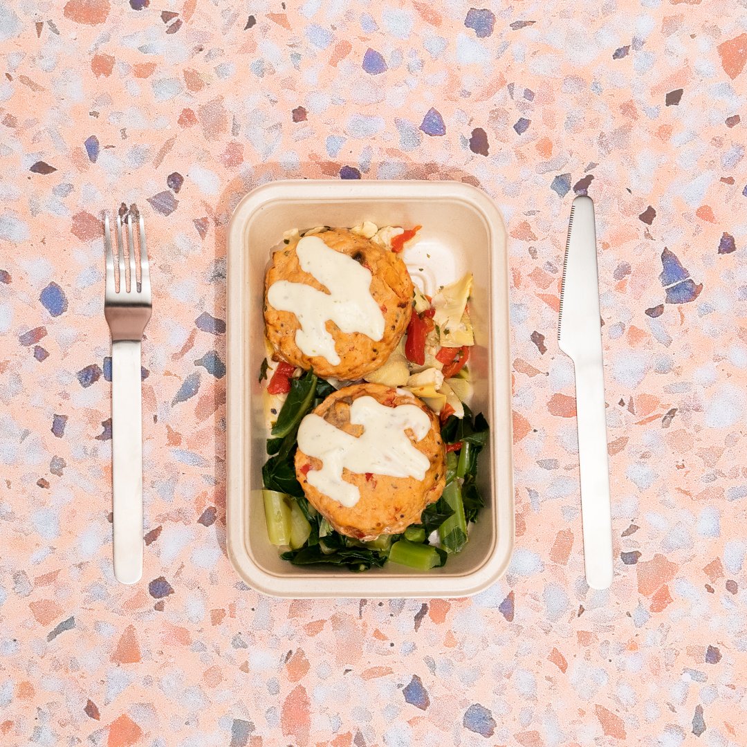Take it from our customer, Isabel R. "The food is amazing. I totally recommend it."

Don't forget to place your order by midnight (EST) tonight for a beginning of the week delivery 😋

#kbkstrong #kettlebellkitchen
