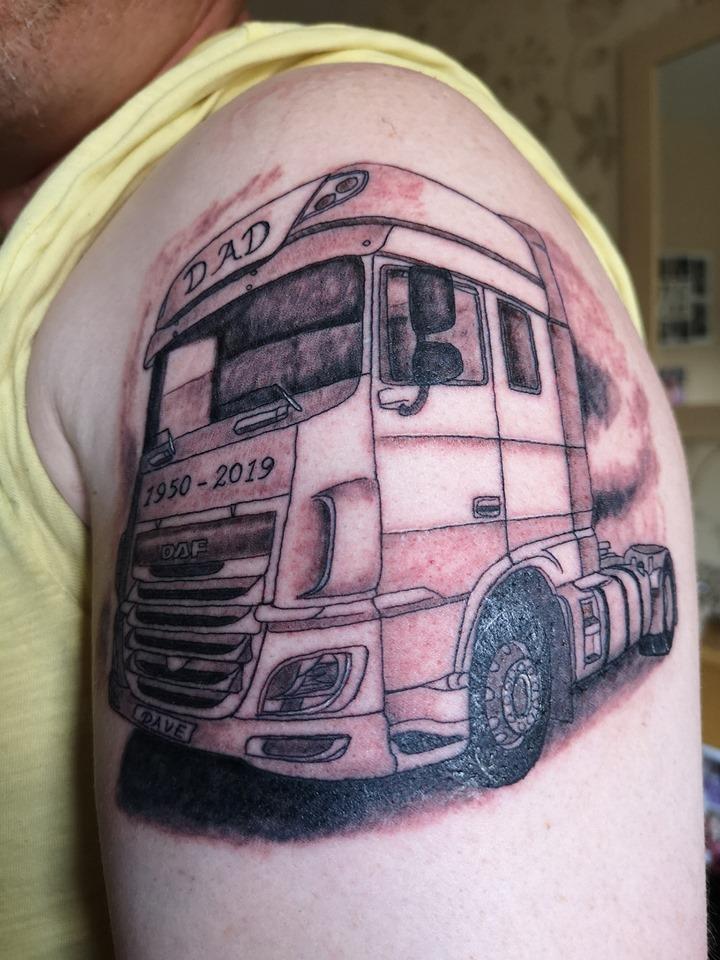 Goldfish rodeo by John Monsta (Monsta Truck Tattoo, NZ) : r/tattoos