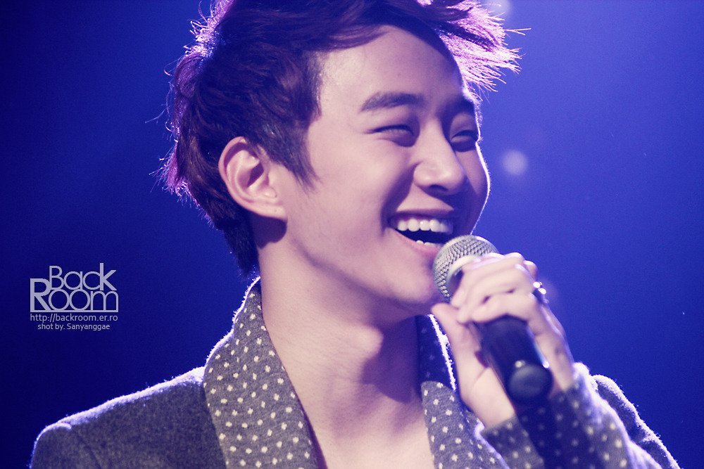 June54757142's tweet photo. #Junho at Narsha's Volume Up Hip-Hop Party, November 23, 2010.

[D-632] 

Always on my mind, always in my heart @dlwnsghek. 

#준호 #이준호 #oldbutgold https://t.co/zrpDQGPZaC