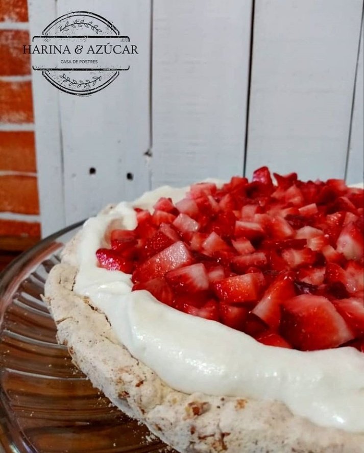 _javiersan's tweet photo. Mi esposa es chef repostera y acaba de realizar su sueño de abrir su propio negocio, si pudieran ayudarme con un RT para que mas gente conozca su trabajo en Chihuahua, ella hace reposteria de todo tipo sobre pedido y de forma tradicional.

Instagram: harinayazucarcuu_ https://t.co/PoSl8kMP4x