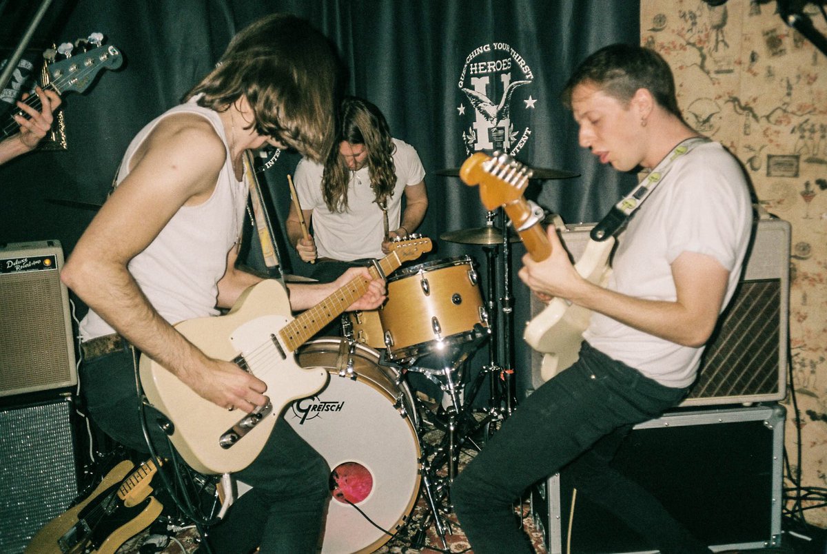 6 new songs in 3 months...we’re spoiling you 🤪

Listen to our latest releases ‘Ezra’ and ‘Who Am I’ below 👇🏻

Spotify - spoti.fi/2MxPuSk
Apple Music - apple.co/2XFpR2I

More to come... 👀 

📸 <a href="/hxllyelizxbxth/">partyonhol</a>