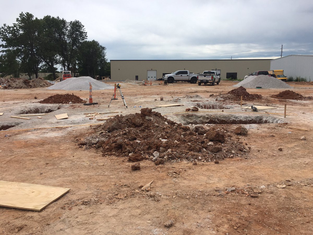 jenbartels16's tweet photo. Learning about what it takes to build and construct out in the field with Olsson Engineering and Design. #GOextern https://t.co/xvZy4rrRH3