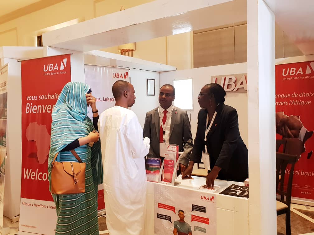 UBATchad's tweet photo. @ubatchad a été honorée ce matin par la visite à son stand de Son Excellence @IdrissDebyI, Président de la République du Tchad, à l’occasion de la première édition du Forum International pour l’investissement au Tchad (Invest in Chad).
#InvestinChad #UBATchad #Forum https://t.co/kNZnuatM1B