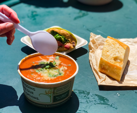 ladleandleaf's tweet photo. Are you all about dipping the bread or do you crumble crackers? Let us know in the comments! https://t.co/HlJ8qoBRlZ