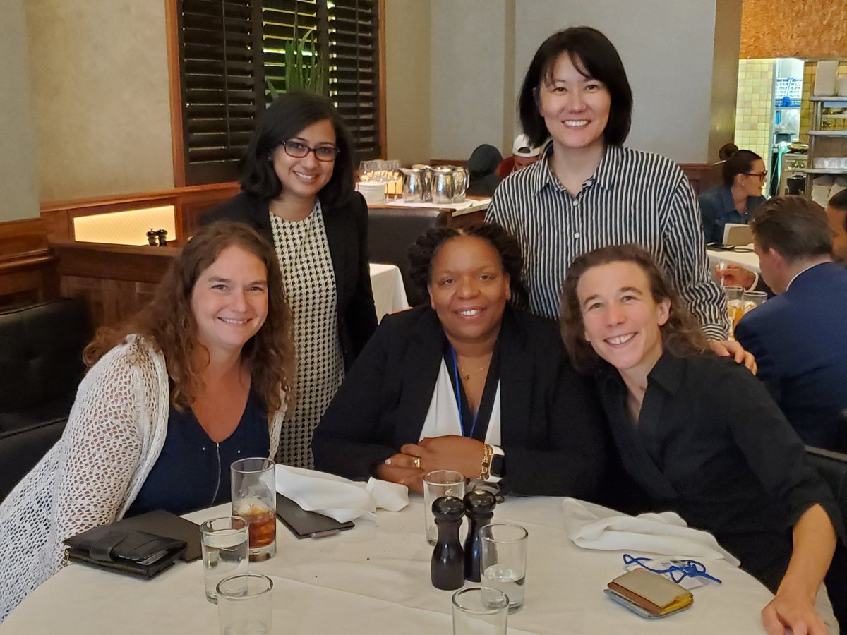 ContetLab's tweet photo. Delicious lunch with the wonderful speakers of the early life stress #RSoA2019 panel @mtorregrossa1 @ankarkhanis @GondreLewis Dongju Seo. We missed you @jlweiner1 !!! https://t.co/QrBM0yZoaq