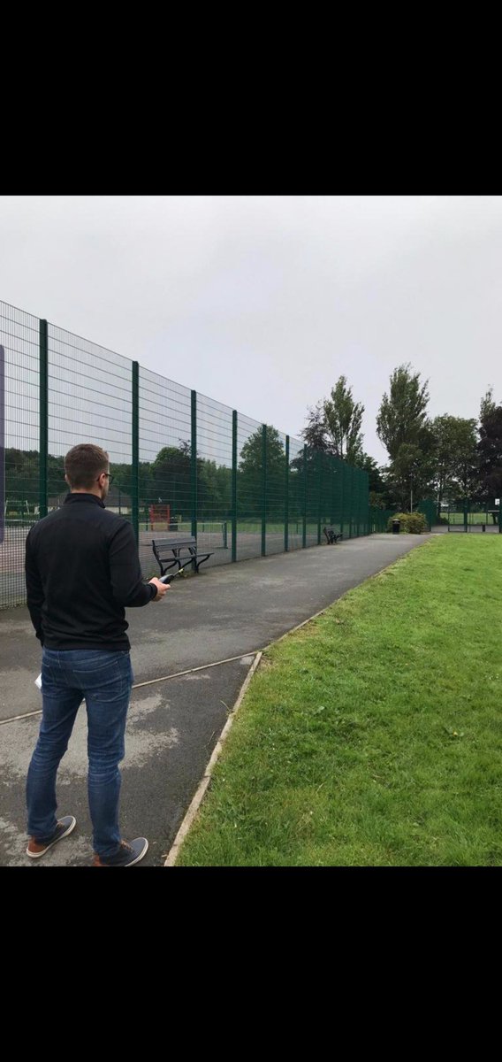 Plain clothed officers in Hednesford Park today to stamp out drug use within the park and surrounding areas. Officers will continue to do high visibility patrols and plain clothes operations to tackle the issue. #notinourpark #dontdodrugs
