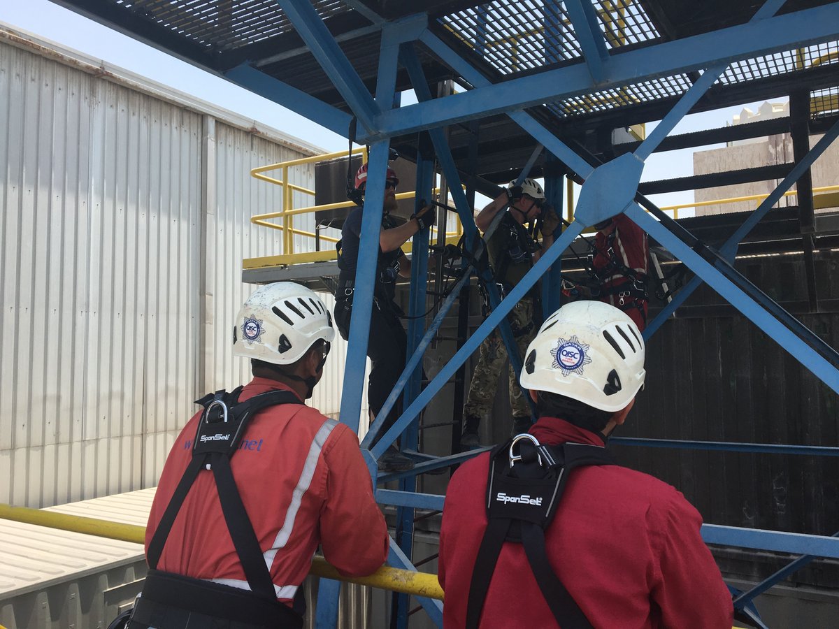 SpanSetLtd's tweet photo. Sam our Training Manager has just got back from Doha, Qatar where he was delivering work at height and rescue training for the instructors @QISC. Fantastic training facility and instructors!
#RescueTraining #WorkatHeight #OffshoreSafetyTraining #QISC https://t.co/UWxsEplg7R