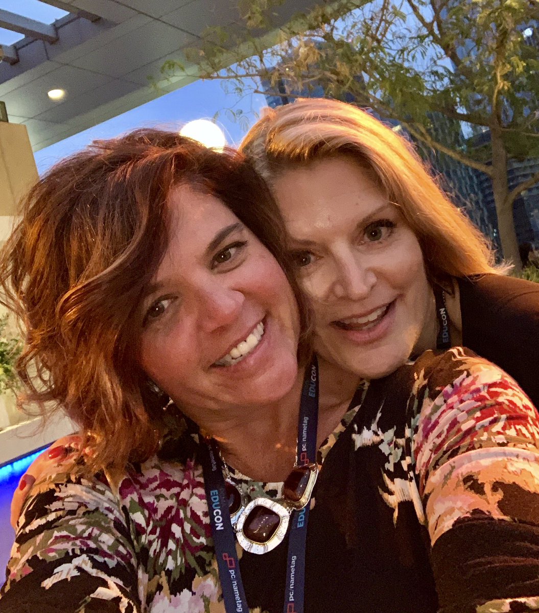 medfieldmass's tweet photo. Fun times in LA #PCMAEC https://t.co/rQfuaHDRIz