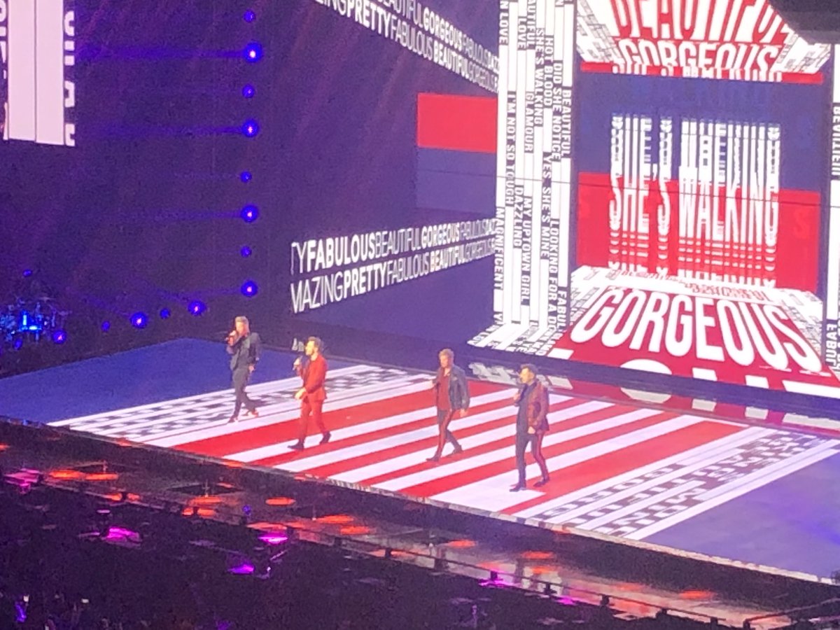 DawnFrancis17's tweet photo. Birmingham 22nd @westlifemusic #TheTwentyTour https://t.co/yppvLI2goS