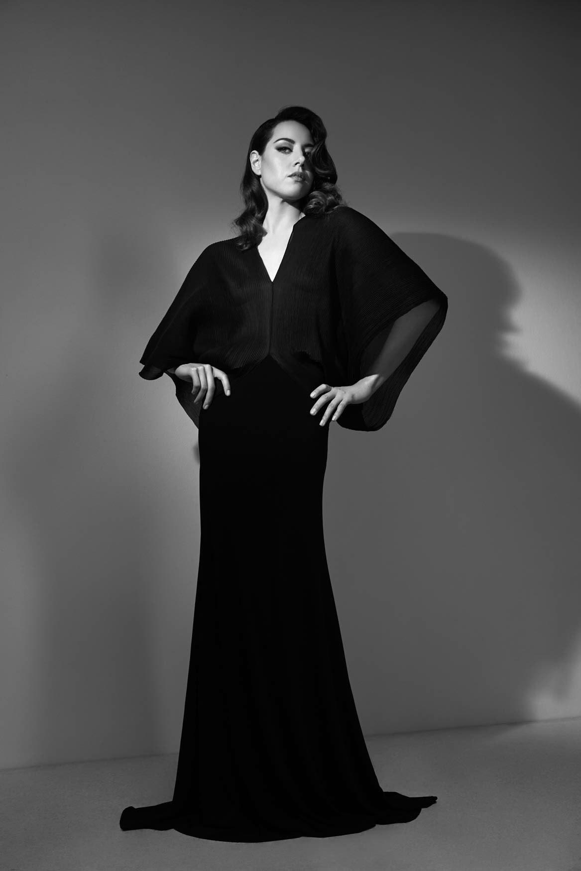 Happy birthday to the mf legend aubrey plaza 