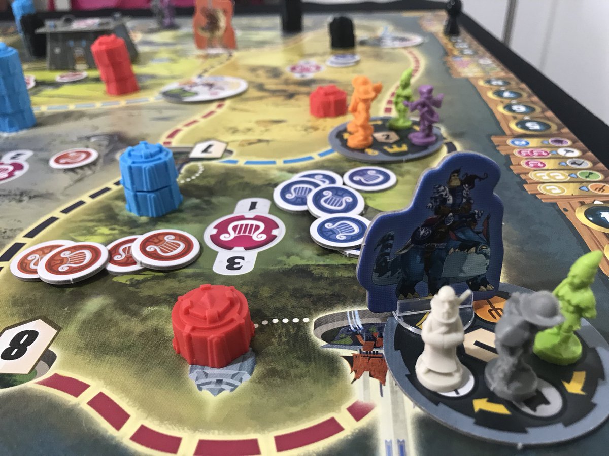 zampajuegos's tweet photo. Partidas veraniegas juntandonos @ricardokaiser @josekill y Victor, empezando con #LordsOfXidit! https://t.co/wFrnJF8QX5