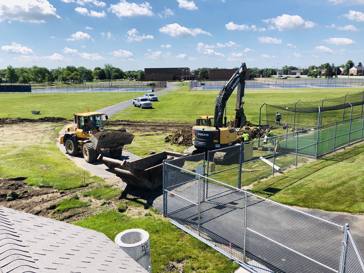 dcssteen's tweet photo. The new concession stand and bathrooms have started!  Long time coming!  #wearelamphere https://t.co/MFhTlJgee6