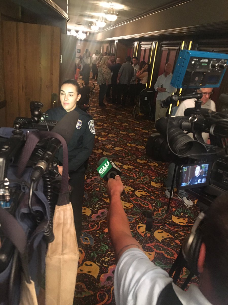 NLVPD's tweet photo. These new recruits are very excited to start their new careers, even when that means doing an interview with local media. Man, we love new officers. #localhero #thinblueline #tvstar #hardworkahead @CNLV https://t.co/Lw5aDNPseF