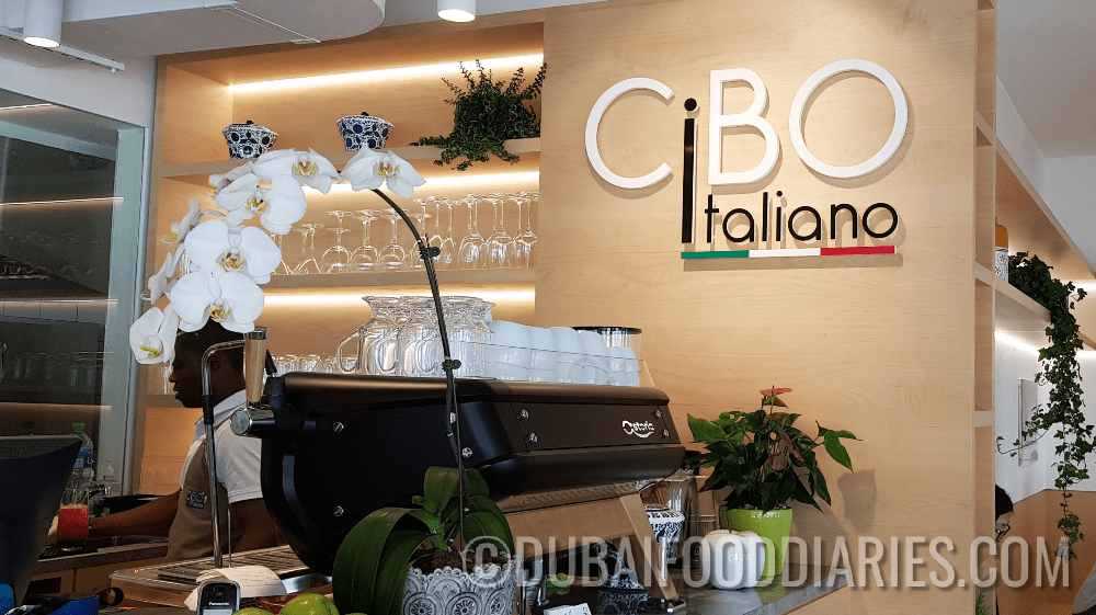 yourwanderlust's tweet photo. Cibo Italiano in JLT https://t.co/I7FaRDiRX0 https://t.co/TC0QlVv18m