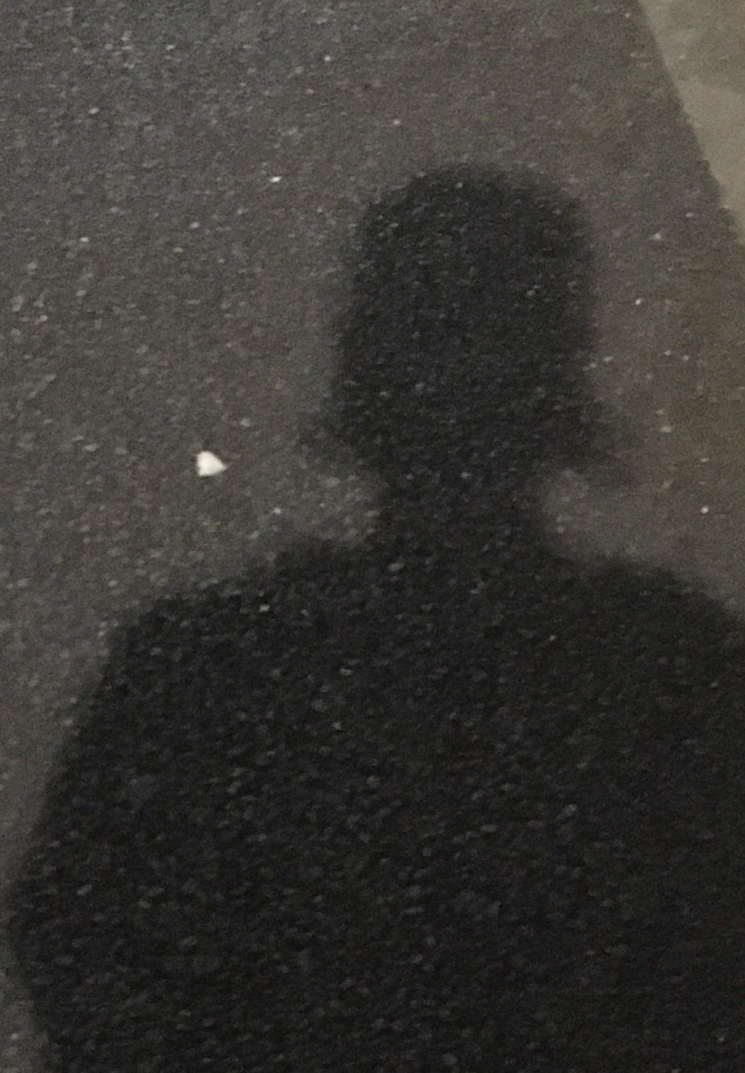 ジュンペロ ボク準々 W 因みに 深夜ウォーキング する時 髪の毛を後ろに縛って帽子被ってんだけど 長さが足りなくて縛りから洩れた髪は耳にかけてるんだけど そのおかげで 影のシルエットがしずかちゃんなんだぁ