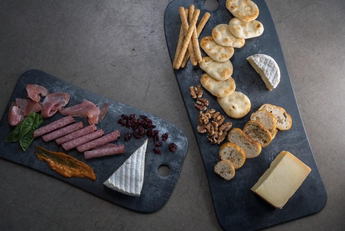 Happy hump day! Celebrate with a delicious display on the <a href="/cheforward/">cheforward</a> Lapis Boards! What would star on your board?
#TabletopMatters
#horeca #tabletop #tableware #dinnerware #displayware #melamine #lapiscollection #lapisboards #culinarymasterpiece #culinarydisplay