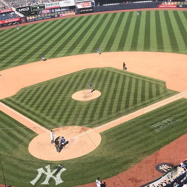 Seven to six, Yanks nursing a one run lean in the bottom of the eight with Aaron Judge, the big-boy, at the plate. instagram.com/p/BzL7QkqpVNX/