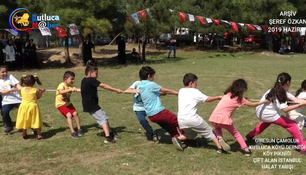 HALAT YARIŞI
2019 HAZİRAN KUTLUCA DERNEĞİ KÖY PİKNİĞİ

youtu.be/SjsQkC7TNUA  Linke tıklayarak kutluca haber youtube kanalımızı ziyaret edebilirsiniz.