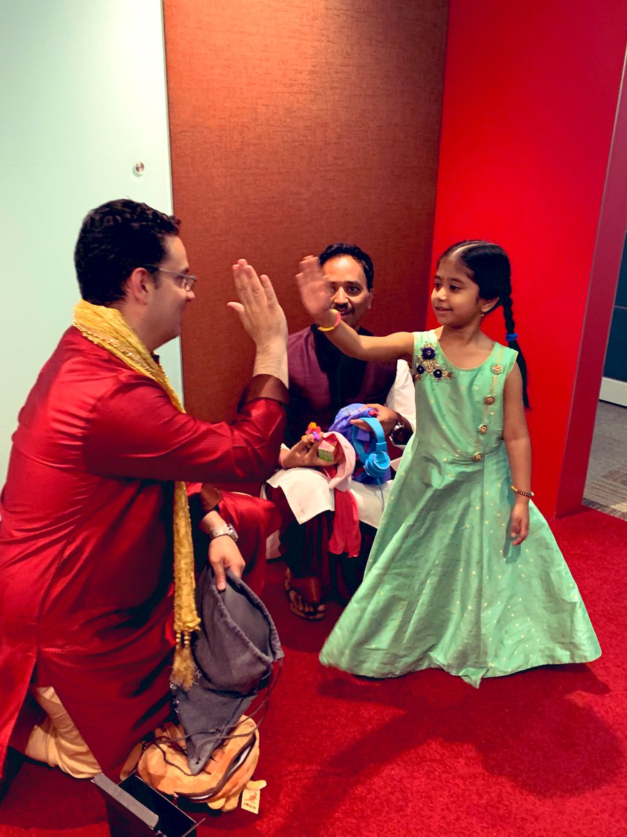 VarshaKanwar's tweet image. We are thrilled to meet our youngest #CXPPD intern, #CustomerExperience SME &amp;amp; future #GlobalProblemSolver, Awesome 🤩 Ananya, in person, at #CiscoIndia Bangalore site. So glad 👏🏼she liked #WeAreCisco @CiscoStore goodies 😍 #MultiplyTechDiversity  #CiscoCX #GrlPwr #BeTheBridge