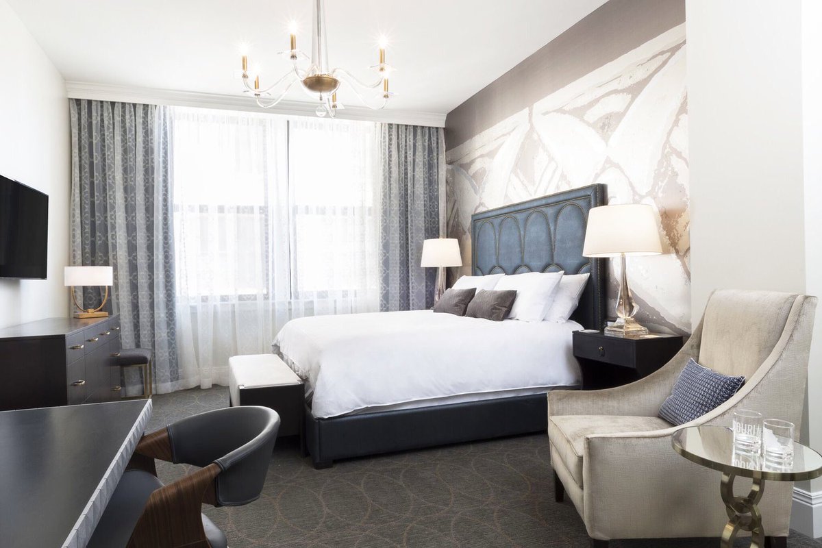 Hotel Saint Louis tweet media