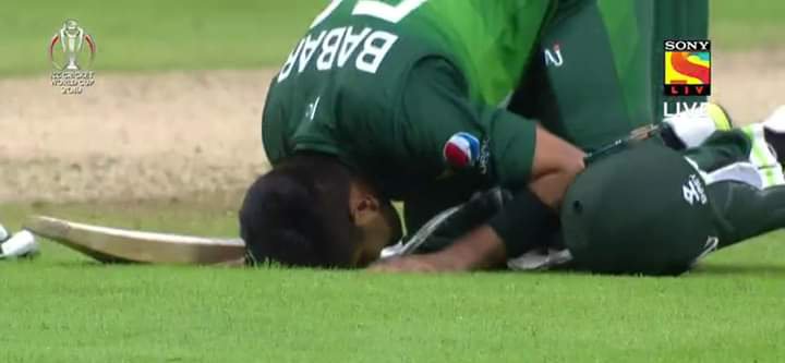 zajawadyum's tweet photo. This is not only Babar . It's whole nation . Thankful to Allah 🙏❤️ 
Alhamdulilah 
#PAKvNZ https://t.co/tCYVmT4YqO