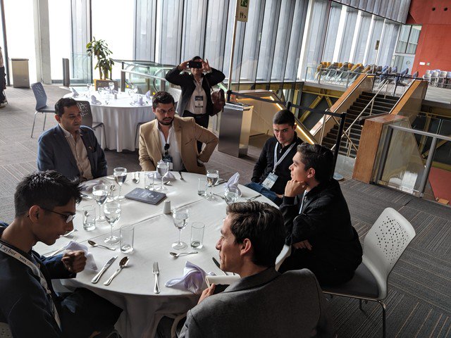 not_ai_yet's tweet photo. Met with the Rojo Design team along with Intel’s @RaviVelhal. They bring together very diverse skill sets to create a compelling experience for their customers. I hope we have an opportunity to work together in the future. #entrepreneur #bogota #colombia #EMBData2019 @cristhiansg https://t.co/PznbaJKv0q