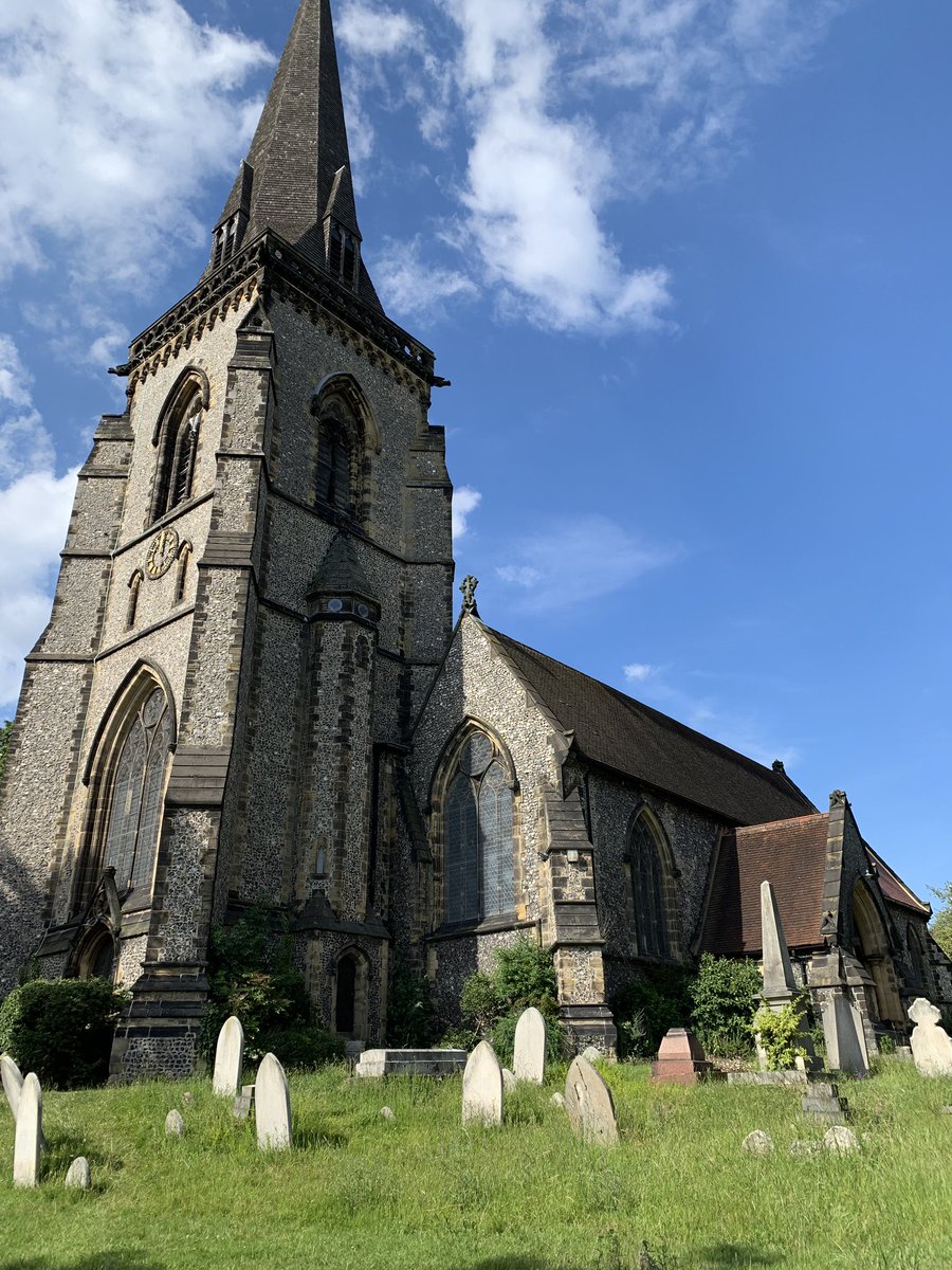 We ❤️ #Croydon, especially in the ☀️.  Can you tell where this is? 🧐🤔 #nofilter