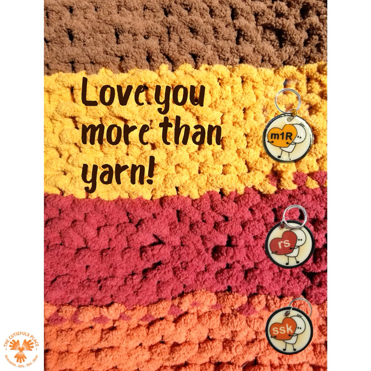 Almost done with a lap blanket for my friend Amy, who is getting married in a couple of weeks: shall this blanket snuggle them together even more!

#WednesdayMotivation #WednesdayWisdom 
#knit #knittinglove
#etsy #knittingismyyoga 
#knittingnotions 👉 ow.ly/6a5K50uNDvY