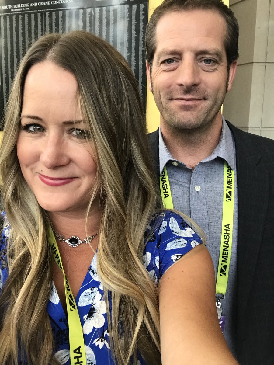 jana_steals's tweet image. We’re next up onstage at Retail X in Chicago to speak about “Utilizing technology to increase operational efficiencies in e-commerce.” 
I also speak at 3:15 tomorrow on “How to win customers for life.”
If you’re here, hit us up! 
#retailx #commerce #technology #irce19