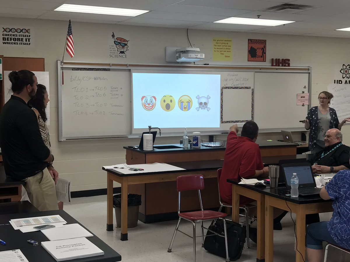 Taegot's tweet image. Learning about Text Compression. TLO6 @CodeWV @codeorg @TeachCode learning and laughing is fun #CS4WV #CSforAll