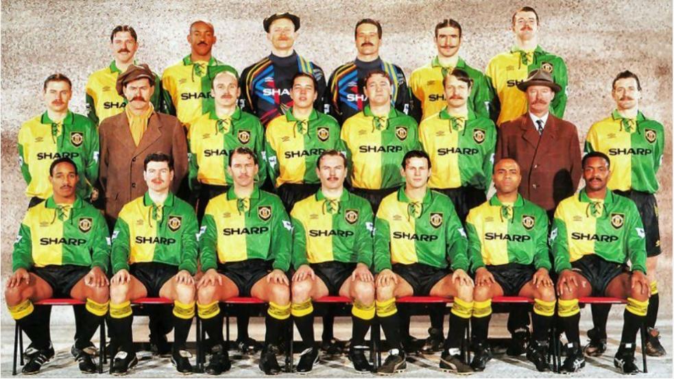 Neopherus's tweet photo. Leeching since 2005. You've had enough time! Green and gold till the club is sold! #GlazersOut https://t.co/l614D6gE2P