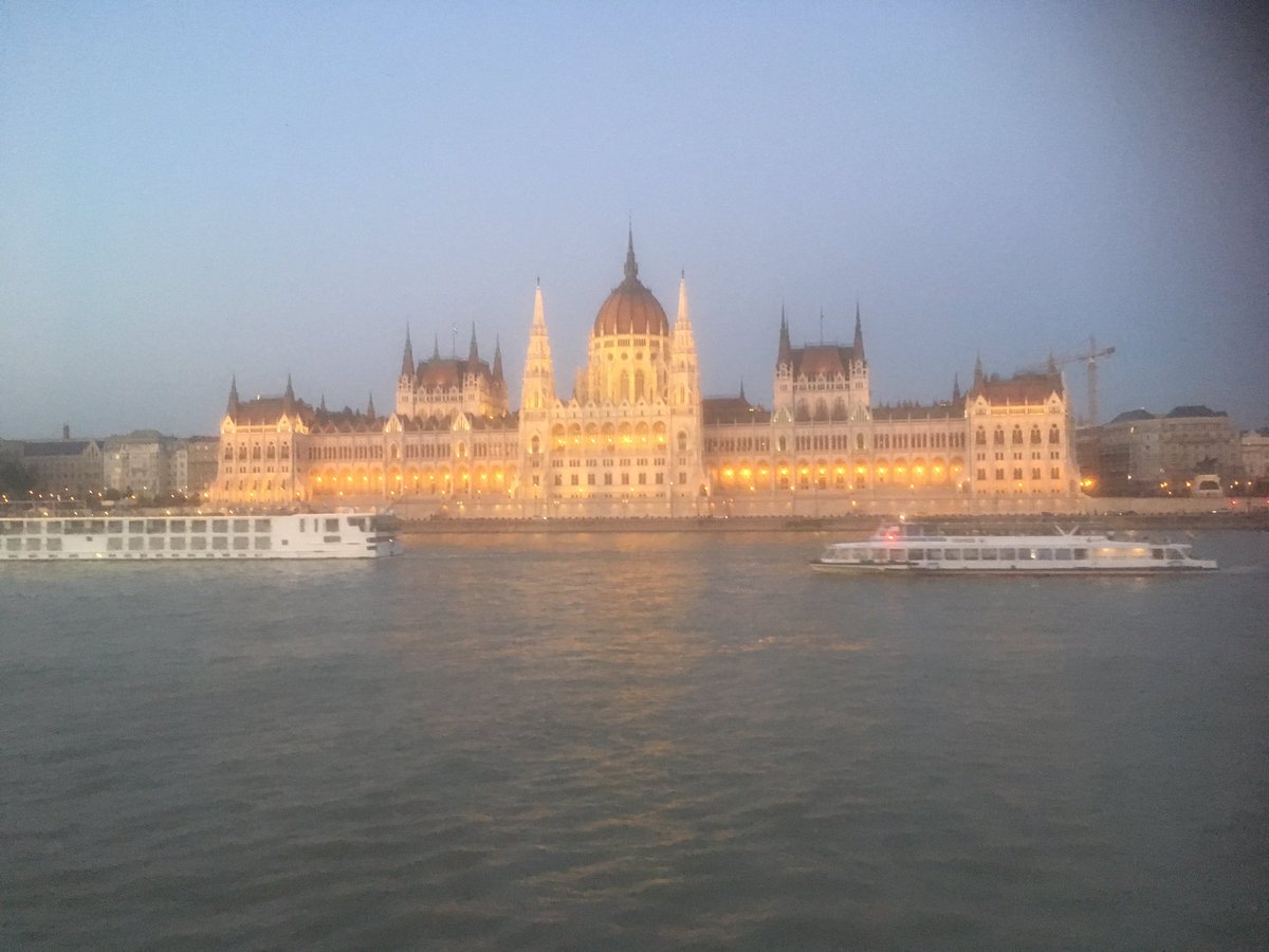apetersoned's tweet photo. #YCENConf evening cruise and conference dinner in beautiful Budapest. Very fortunate to be with family and friends. https://t.co/aT8j9lakid