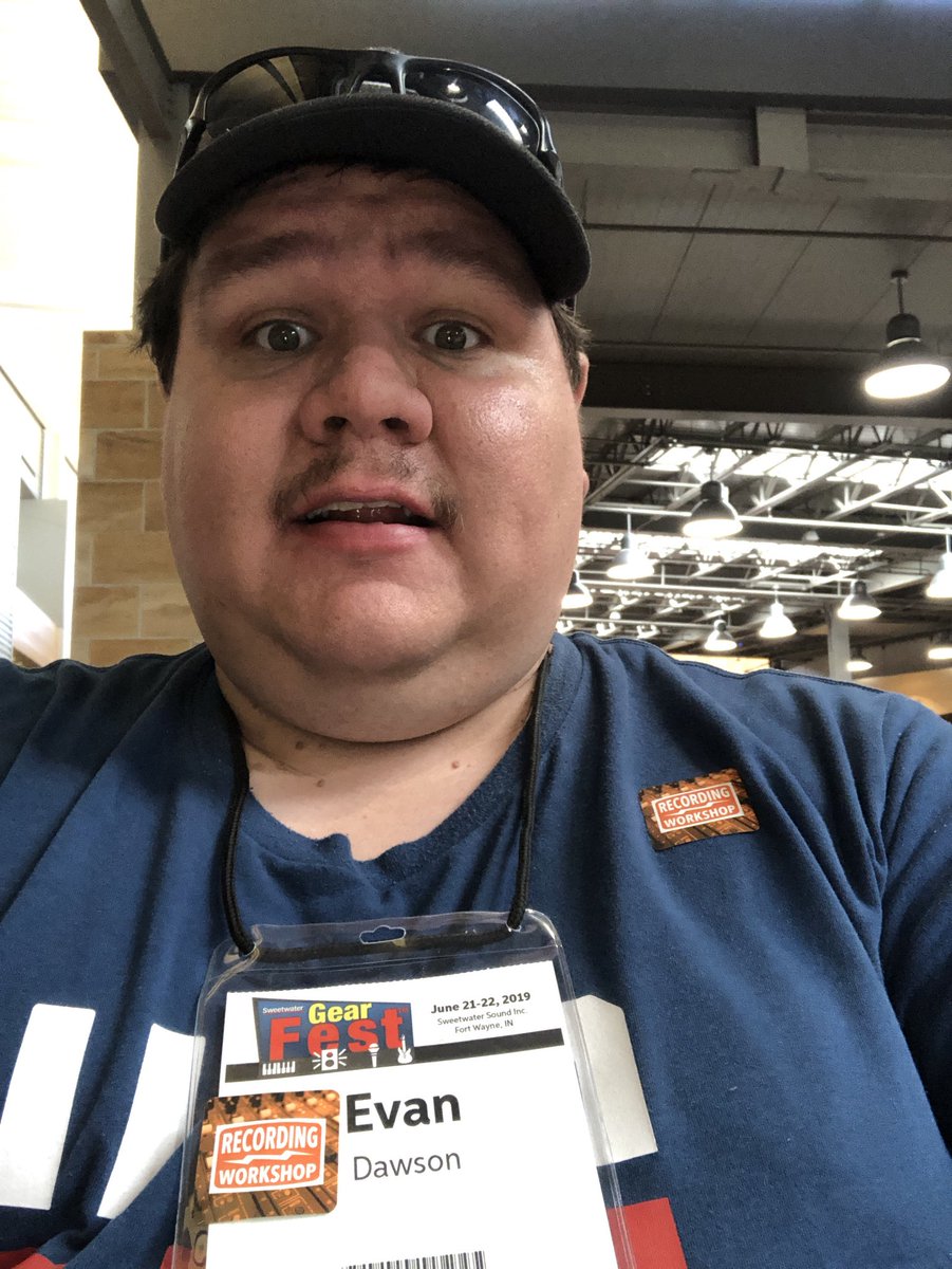 MrEvanDawson's tweet photo. . . @RECW @SweetwaterSound #RecordingWorkshop #gearfest https://t.co/4DRu0ycUef