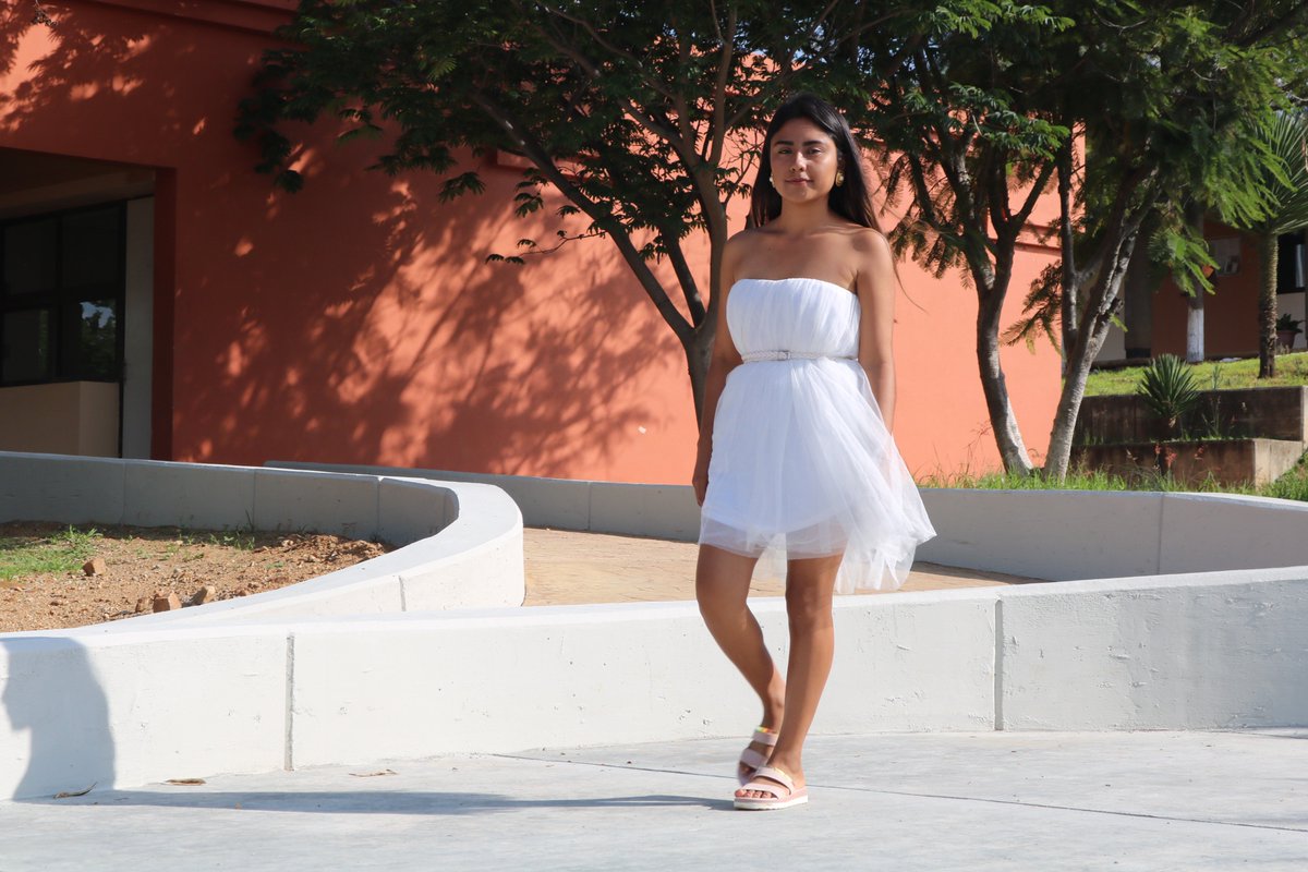 utvco's tweet photo. "Total White con accesorios dorados", fue el concepto que esta mitad de semana conformó la pasarela que realizan estudiantes de Diseño y Moda Industrial, como parte de las dinámicas de Tutoría que contribuyen al desarrollo creativo de las y los jóvenes.
#EducaciónQueTrasciende https://t.co/JqqWayIydX