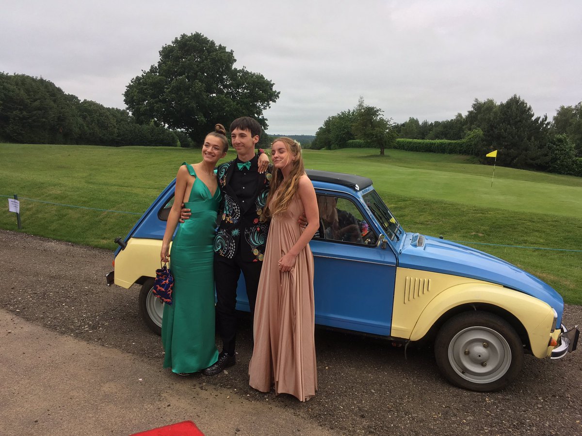 RHSCProm tweet picture