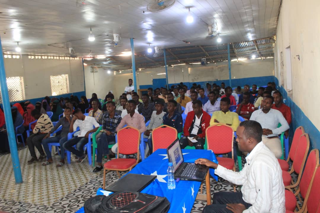 hogeso1's tweet photo. #HOGESO concluded 2days of training (how to select  faculty) for the school graduators in #Mogadishu 

we are thanking to all contributors of this 2days training event, students attended the event, teachers persented the lectures and the Unversities hosted the traing.
#Somalia https://t.co/yusmNK2AAM