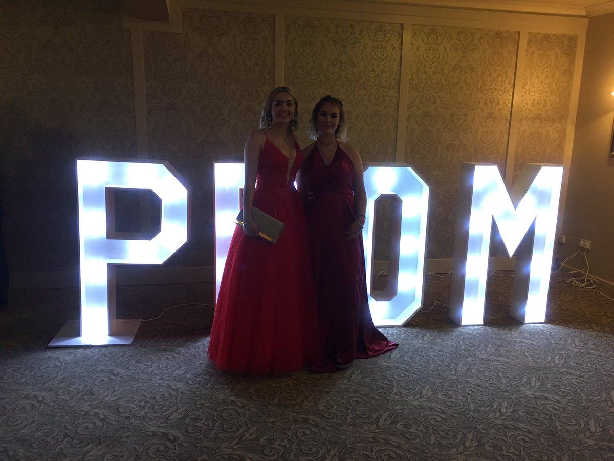 RHSCProm tweet picture
