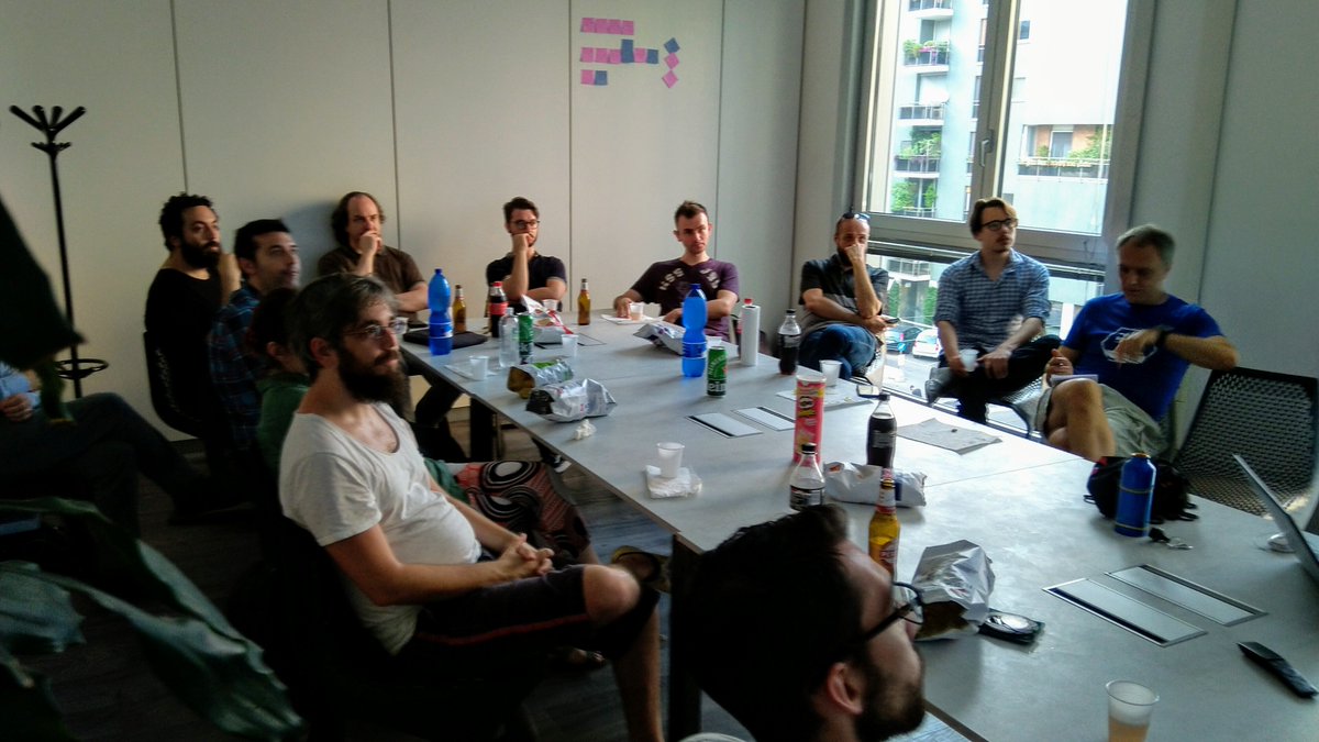 milanoxpug's tweet photo. Bellissima serata in @EasyWelfare che ha ospitato l'incontro di giugno dell' #XPugMI. Grazie a @dominidiato per l'ospitalità e a @mrctst per l'interessante talk! #eXtremeProgramming #xp https://t.co/3iHYK0eB0w