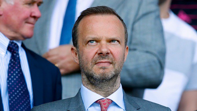 And get this utter clown Woodward out too #GlazersOut