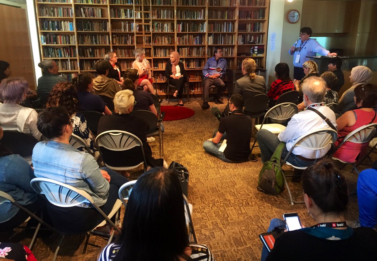 The post-talk speakers corners are a nice touch <a href="/TEDxWinnipeg/">TEDxWinnipeg</a> 👌 #tedxwpg2019 #tedxwinnipeg #keeptheconversationsgoing